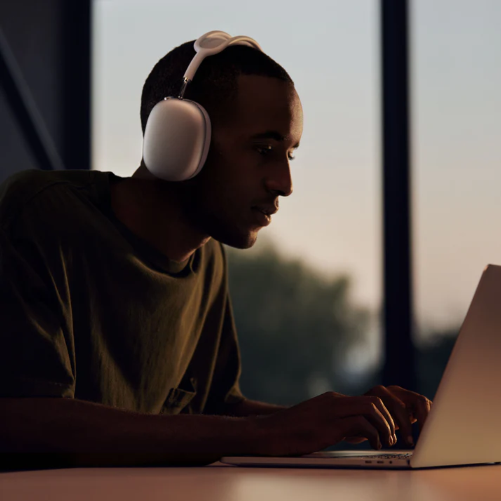 Audífonos Bluetooth Pro Con Cancelación De Ruido Estuche