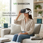 Escena ilustrativa de una adulta usando gafas VR SHINECON sentada en una sala
